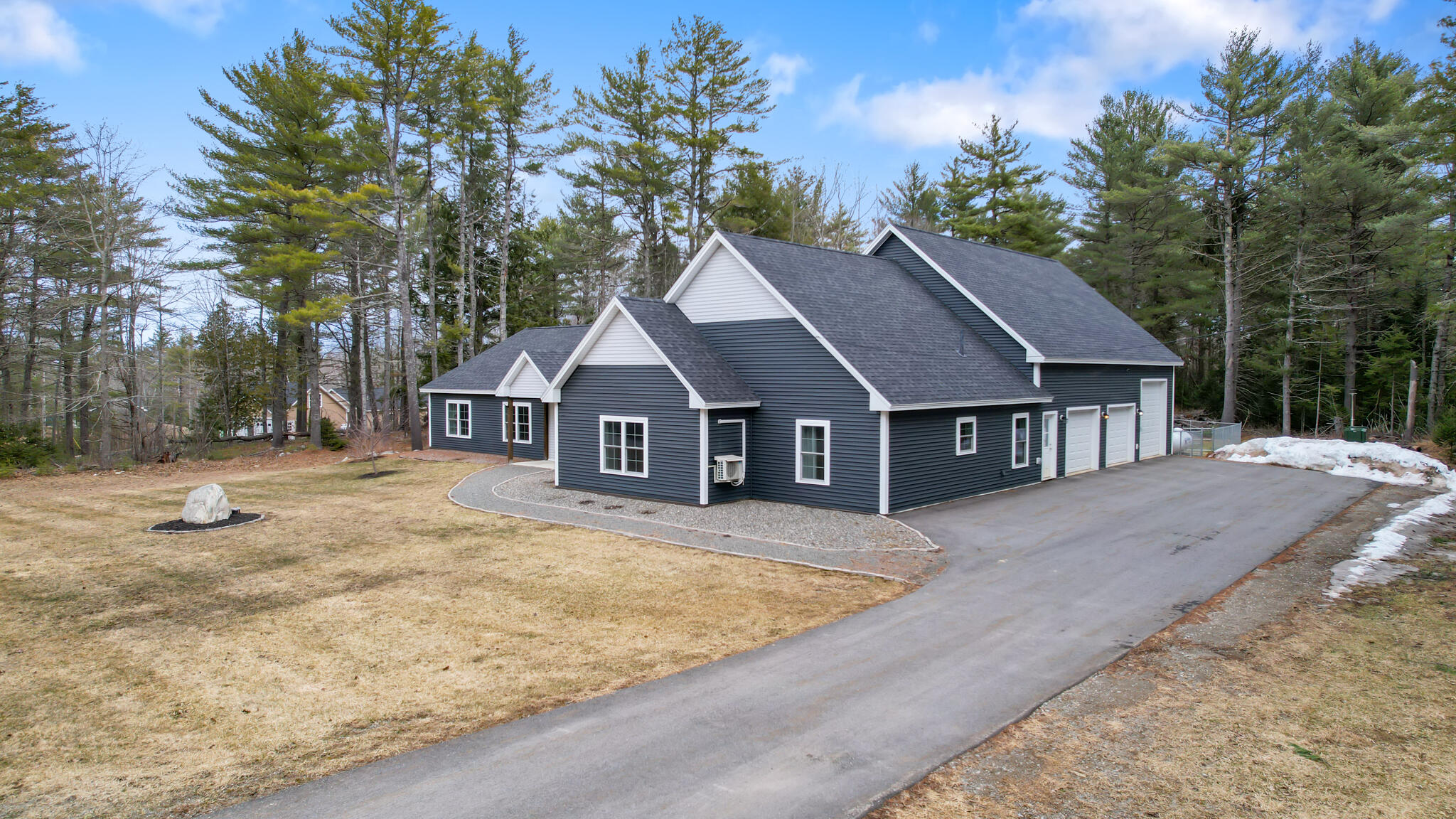 10 Graystone Drive