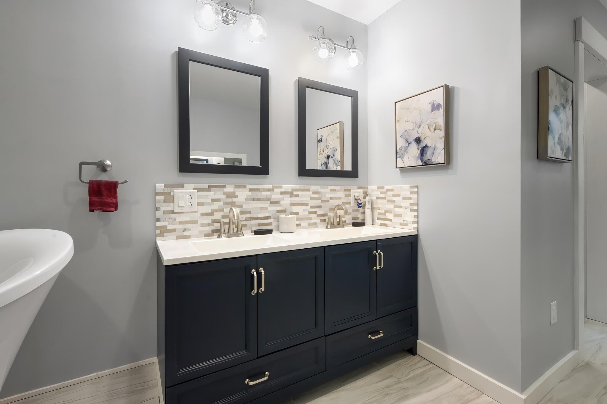 10 Graystone Drive