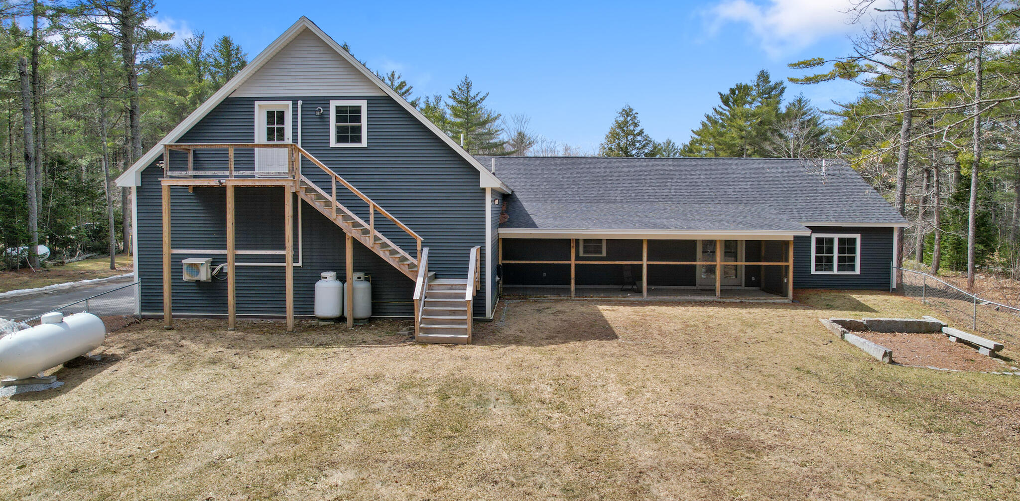 10 Graystone Drive
