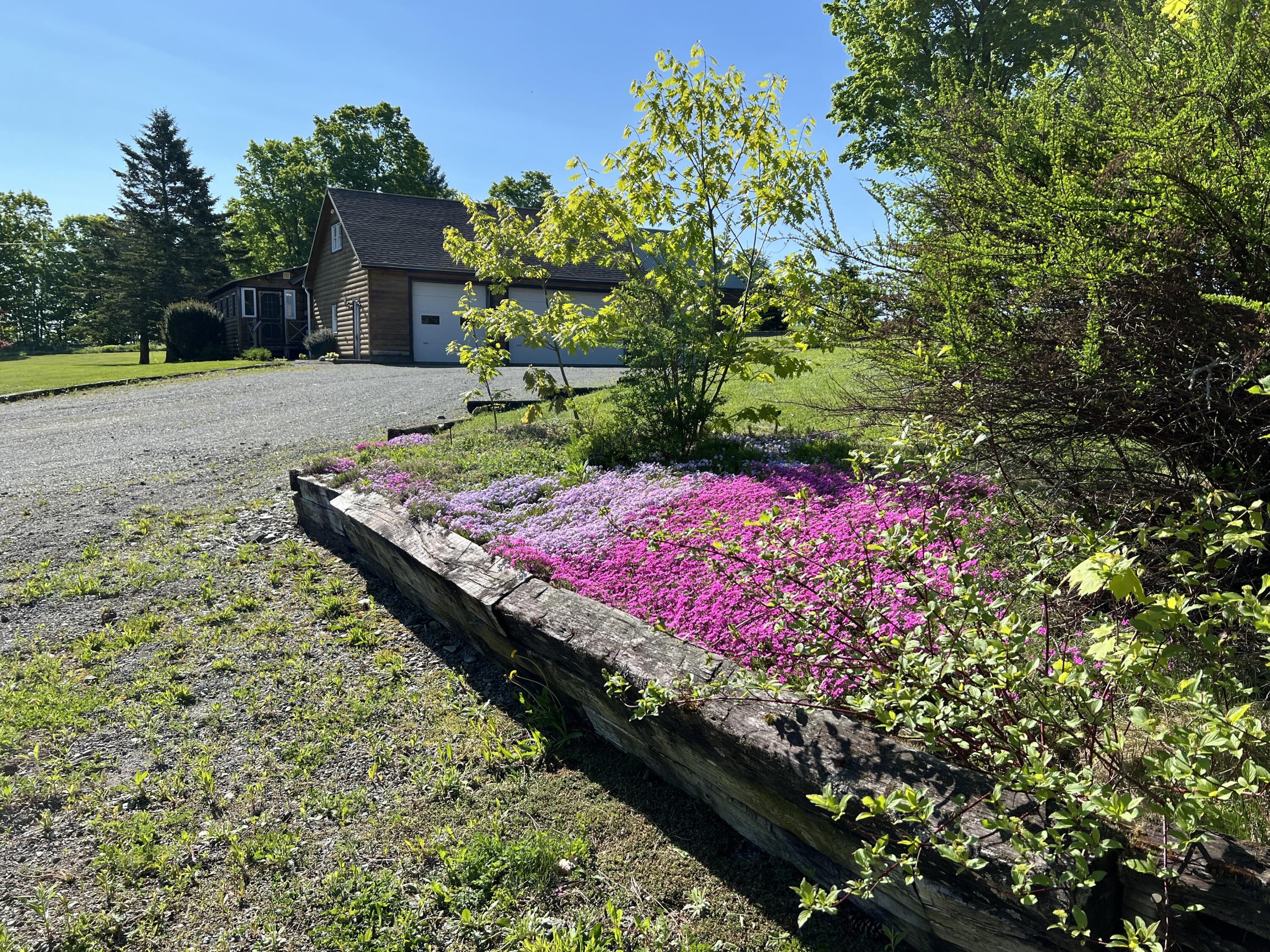 129 Ledge Hill Road