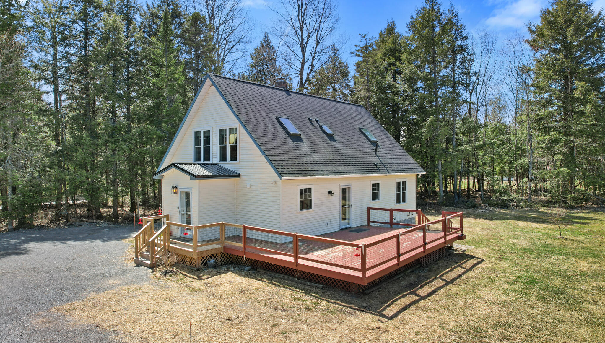 573 Exeter Road