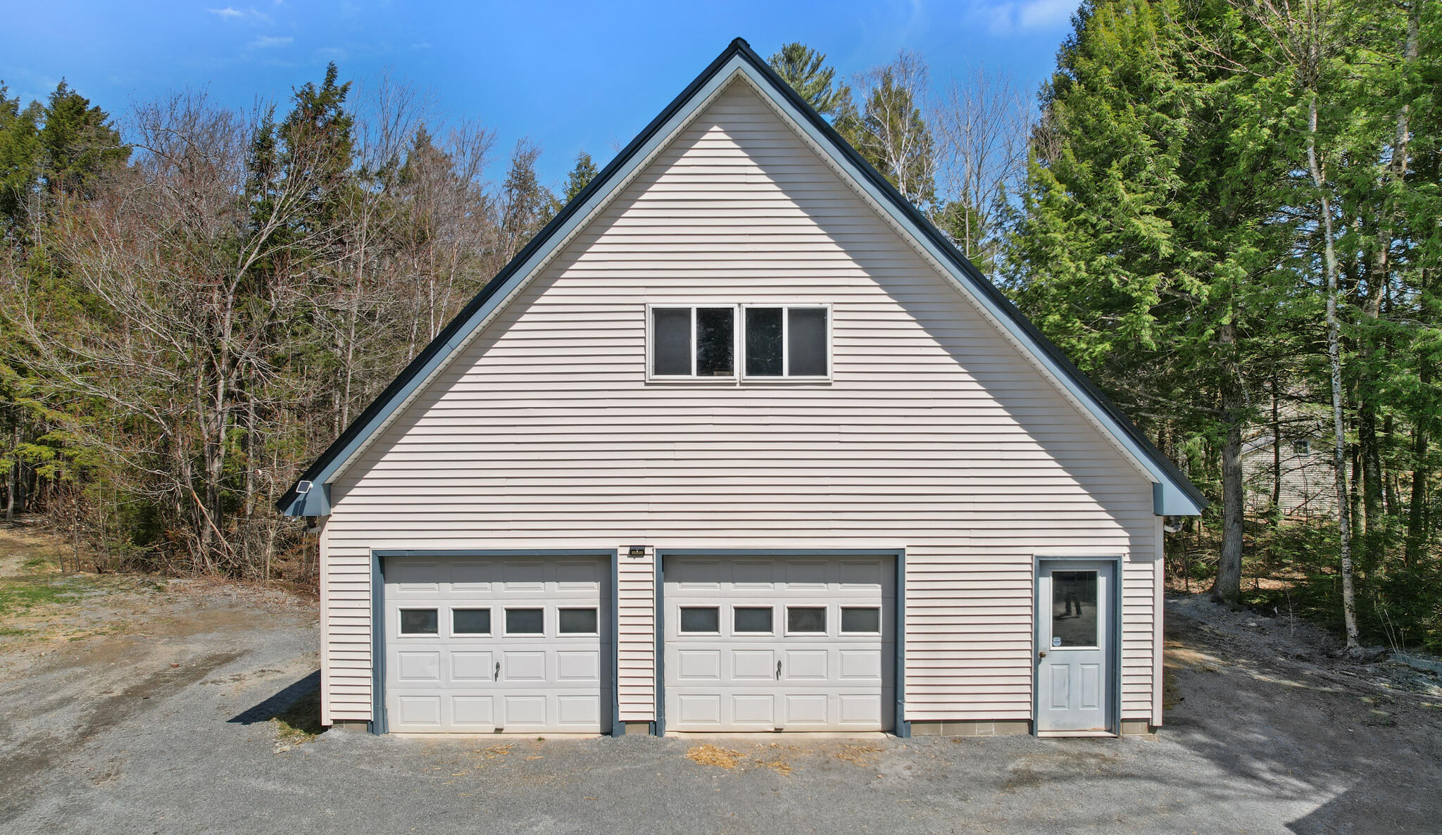 573 Exeter Road