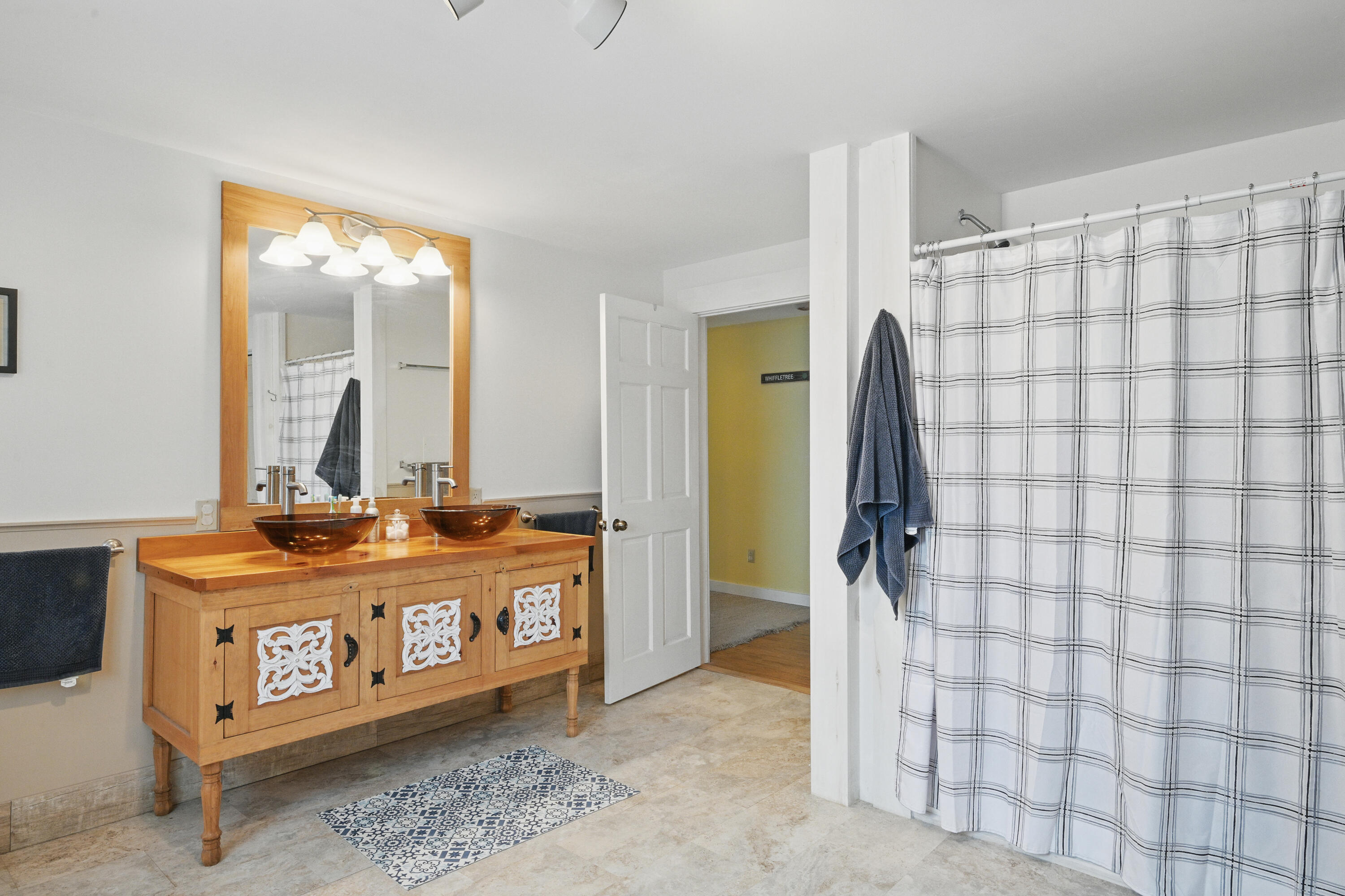 4 Tufts Pond Road