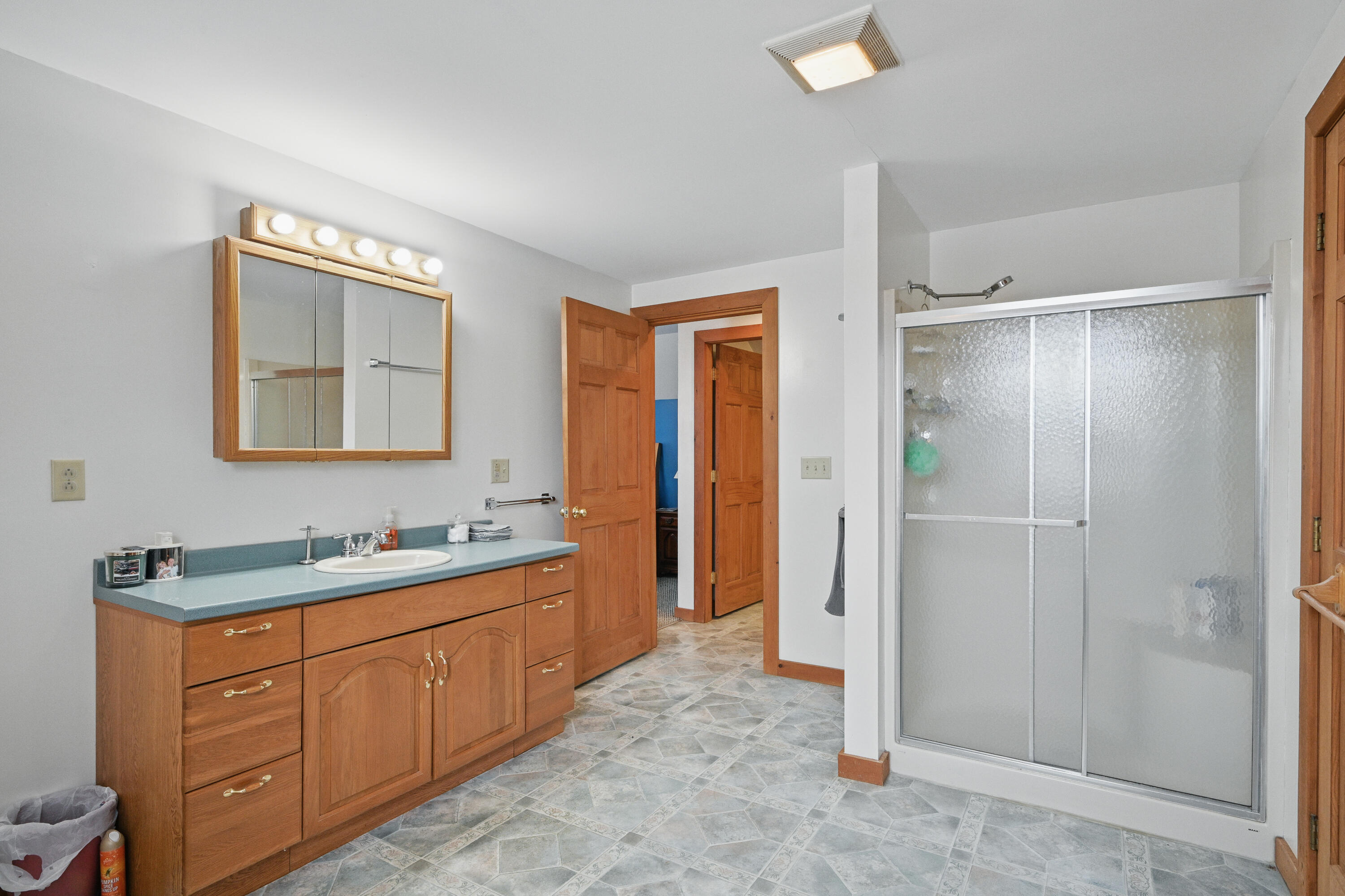 4 Tufts Pond Road