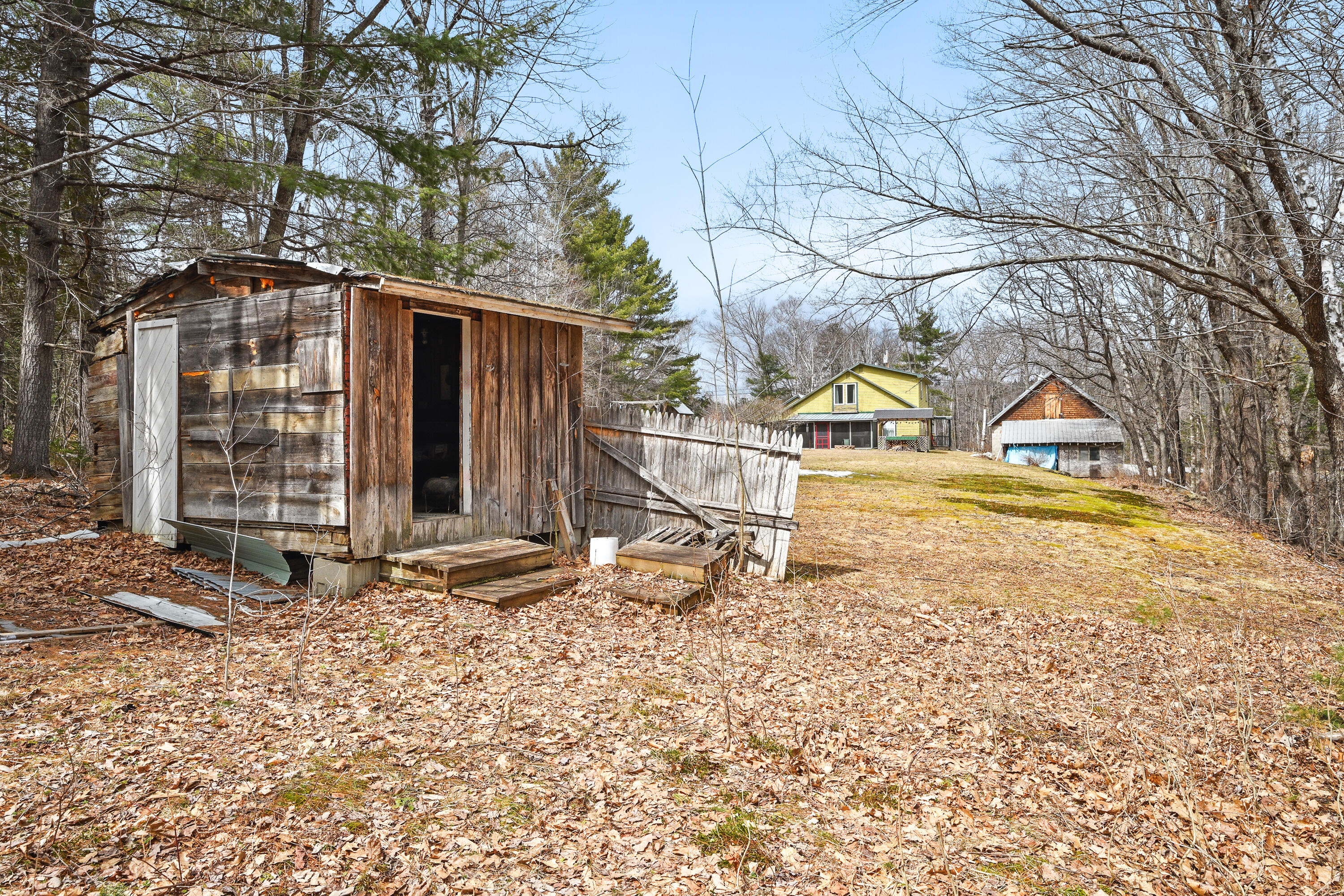 4 Tufts Pond Road