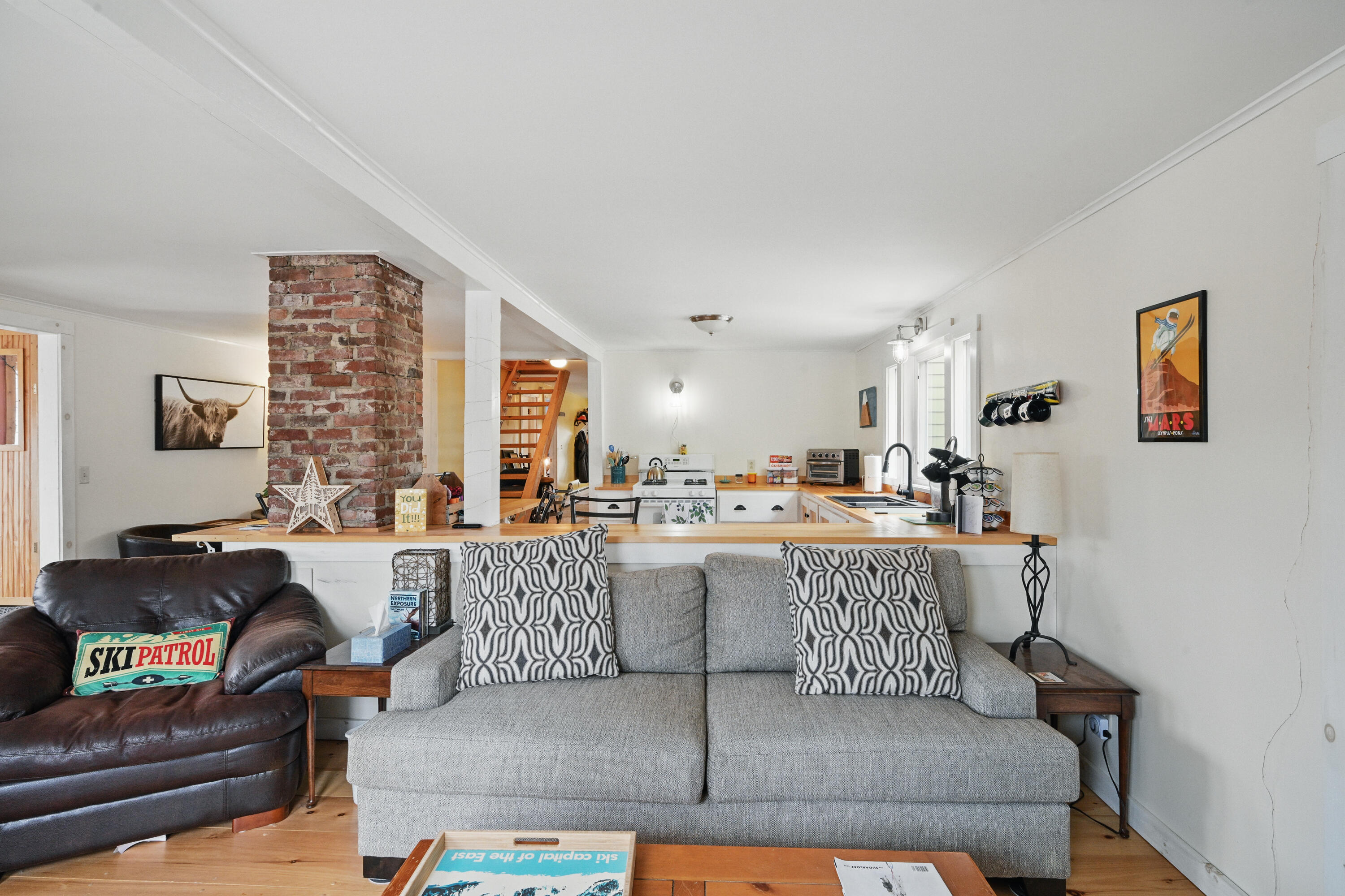 4 Tufts Pond Road