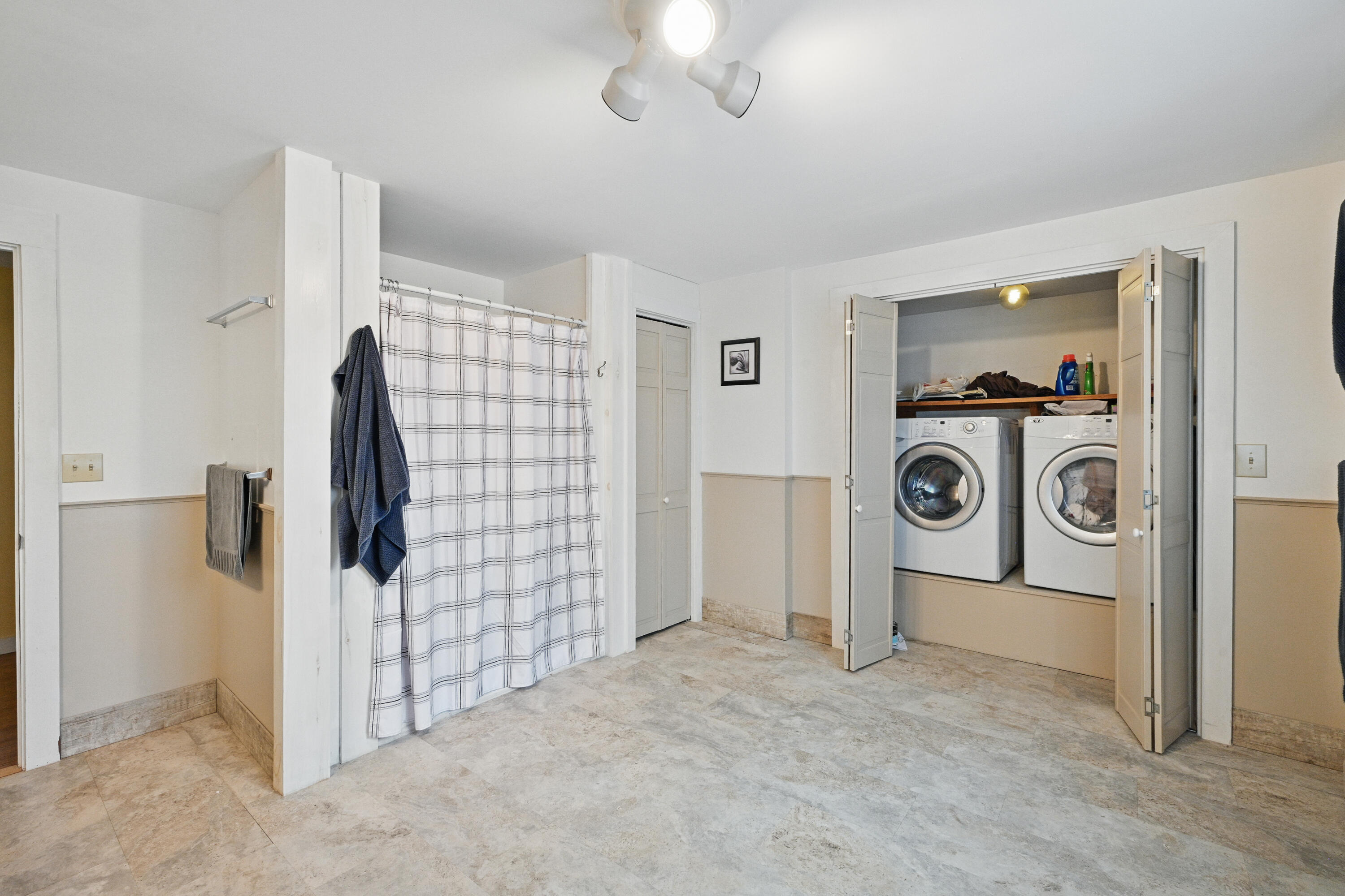 4 Tufts Pond Road