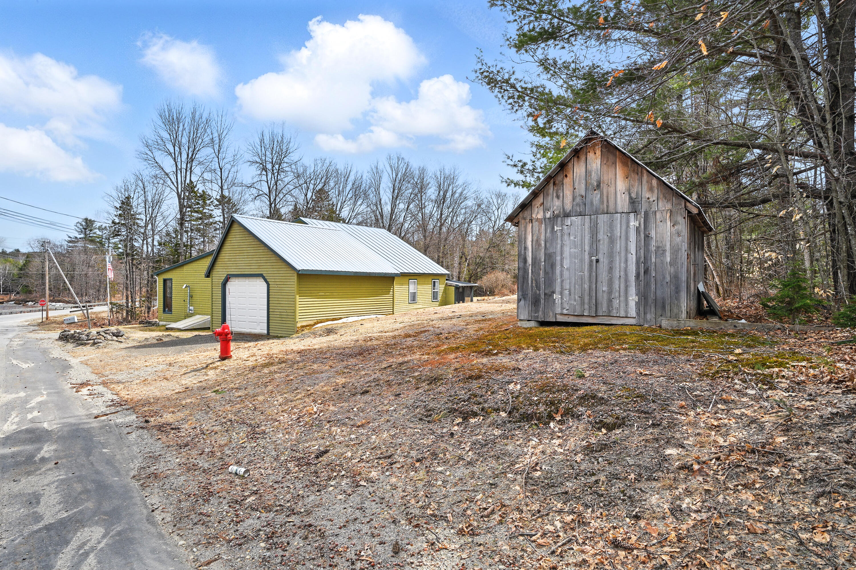 4 Tufts Pond Road