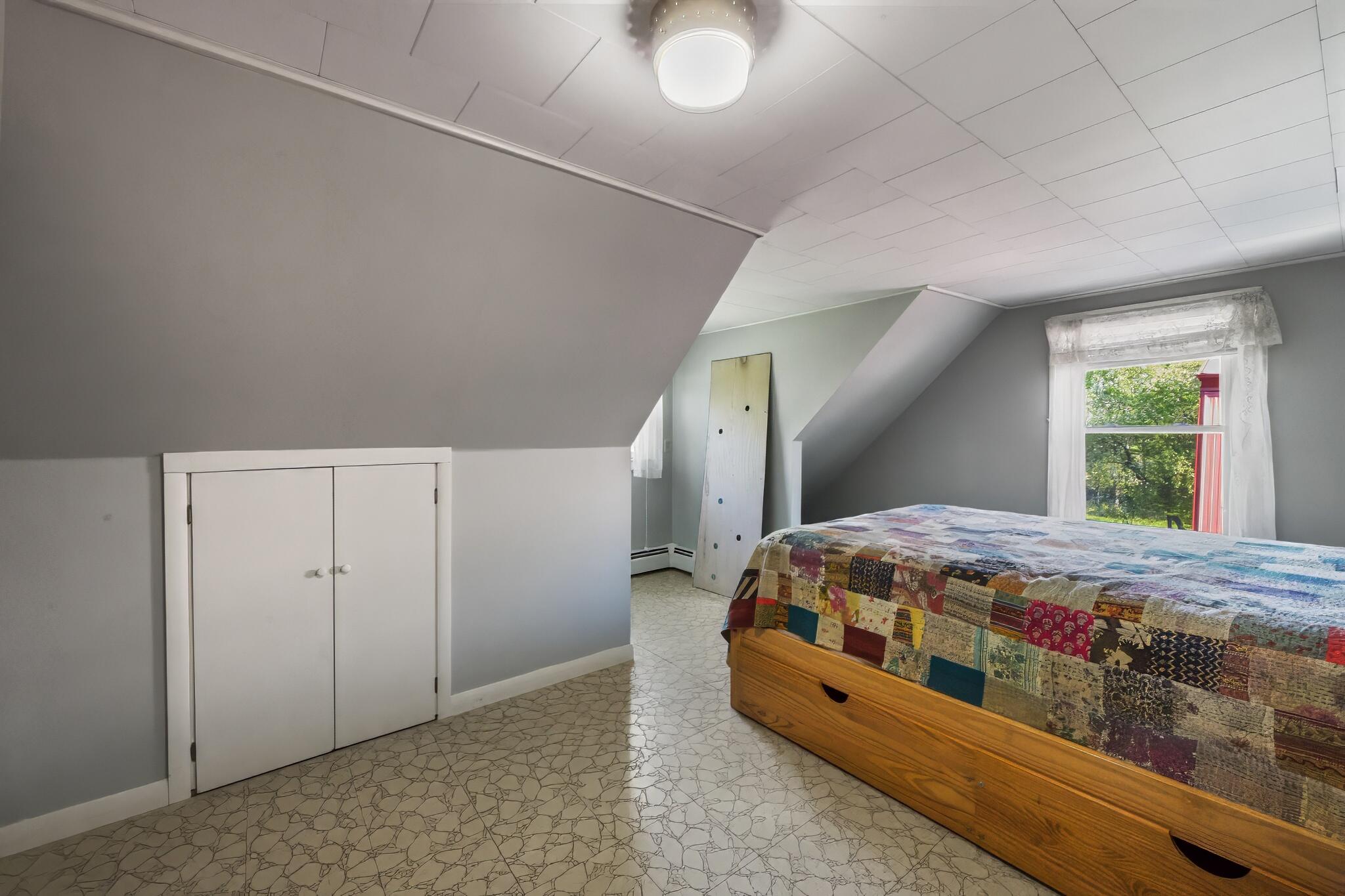 87 Southard Avenue