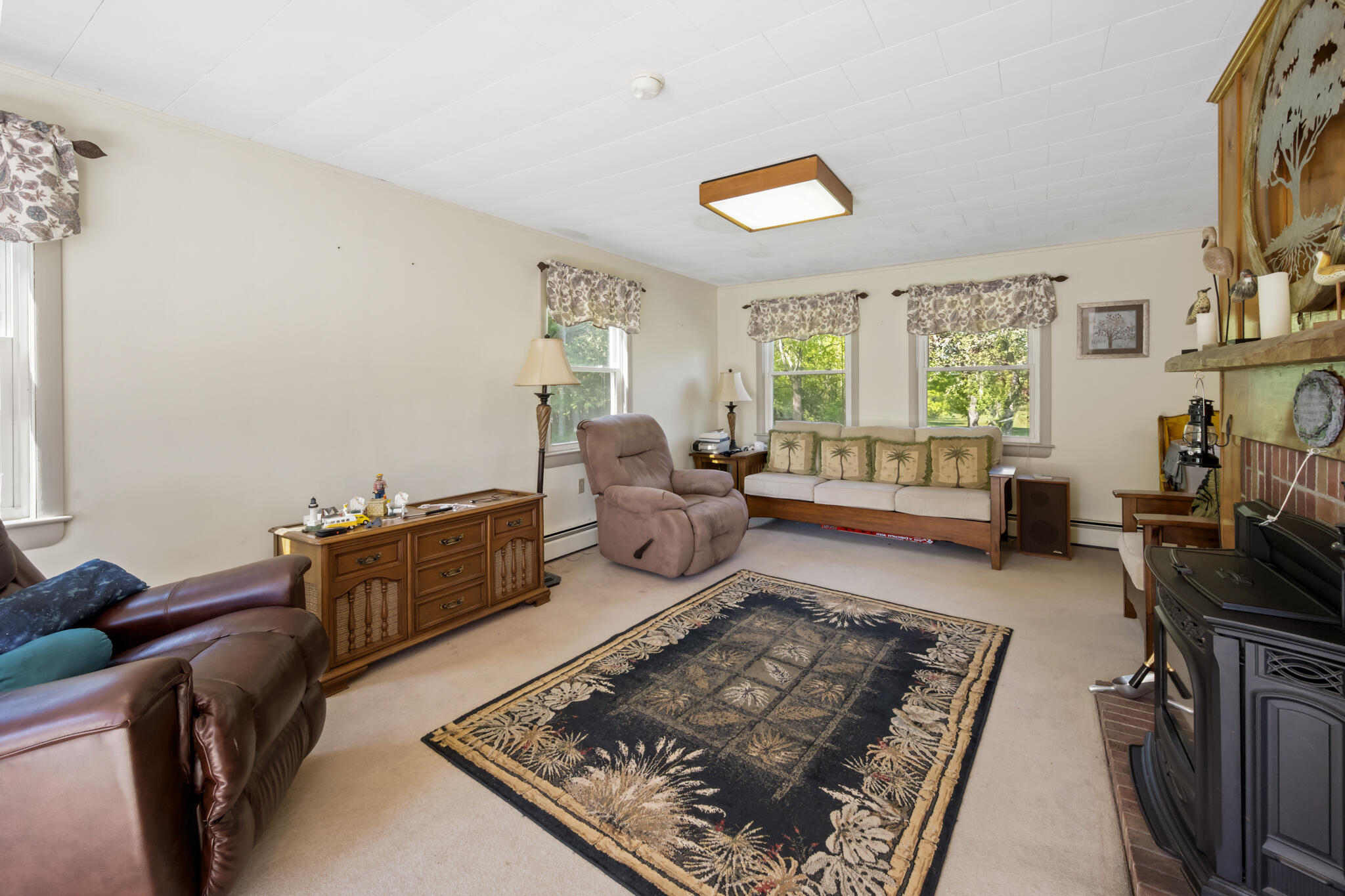 87 Southard Avenue