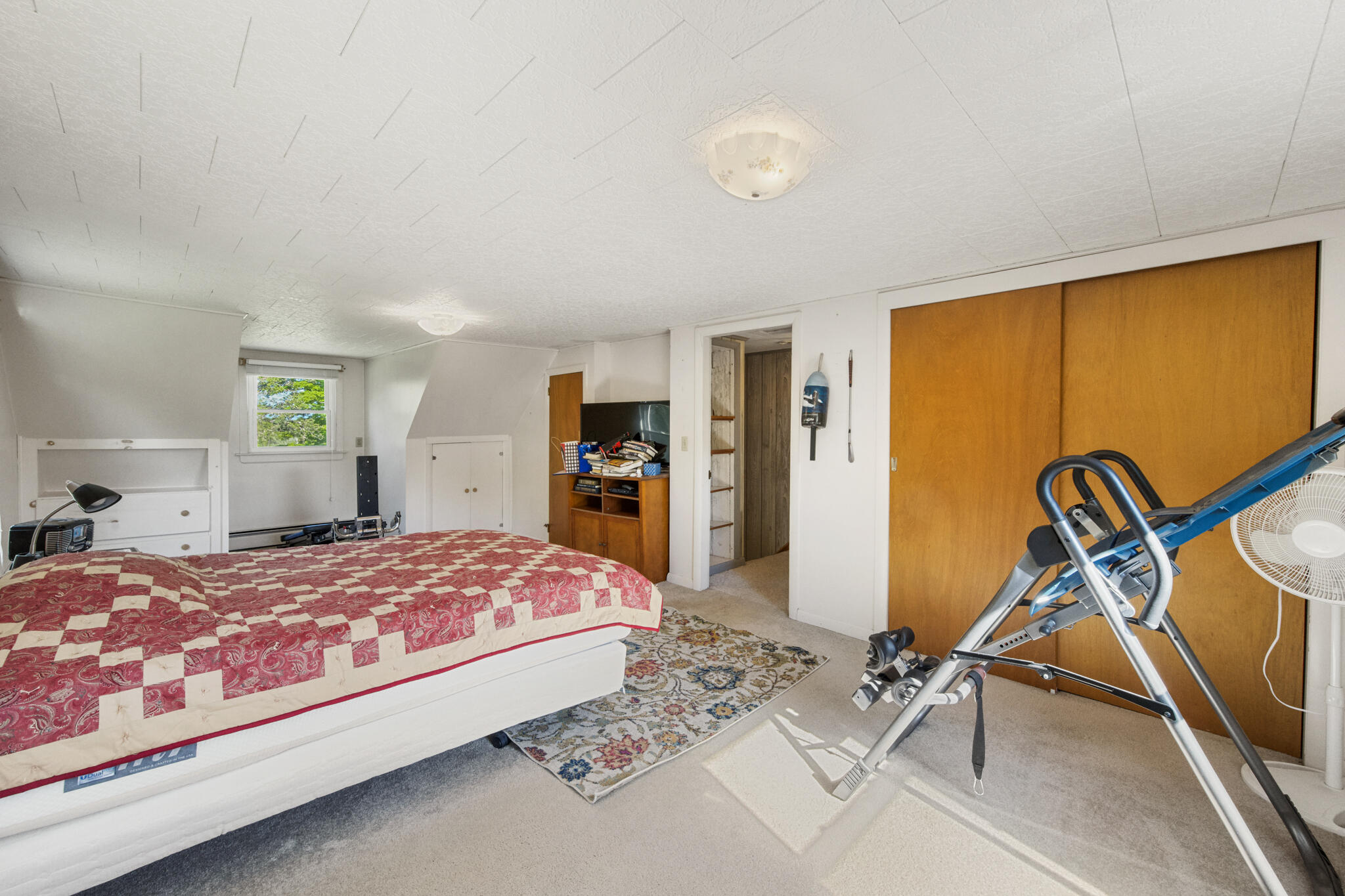 87 Southard Avenue