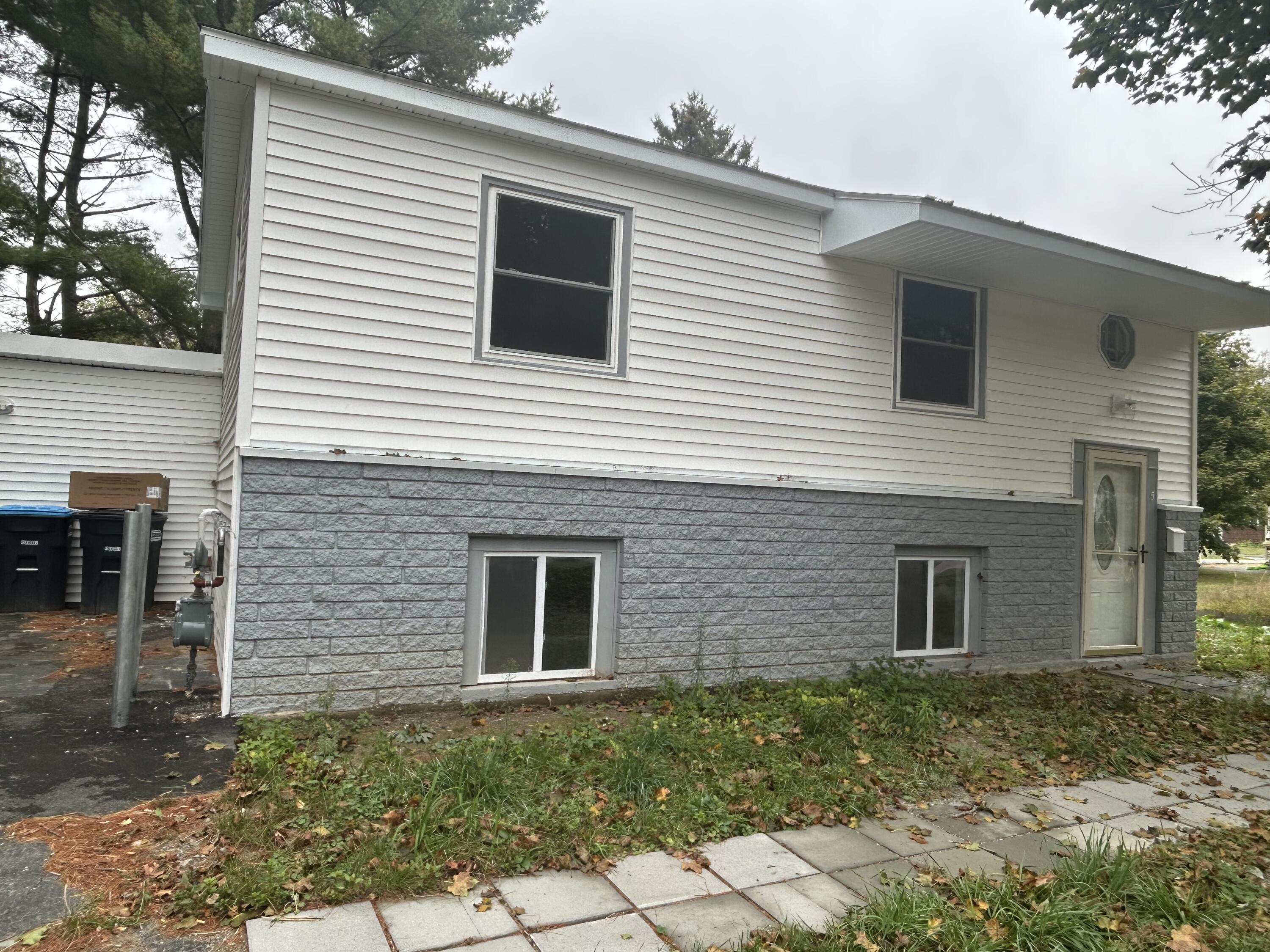 5 Pinewood Street