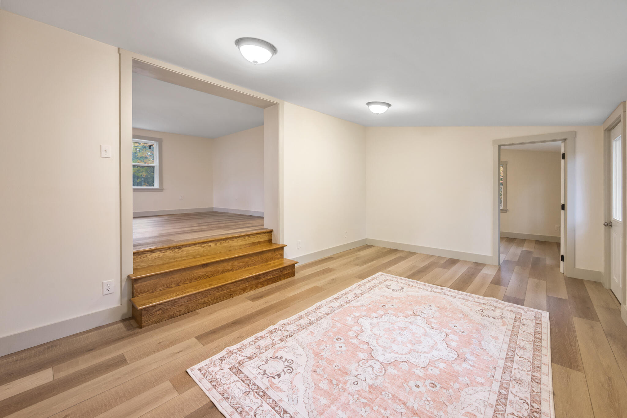 531 W Etna Road