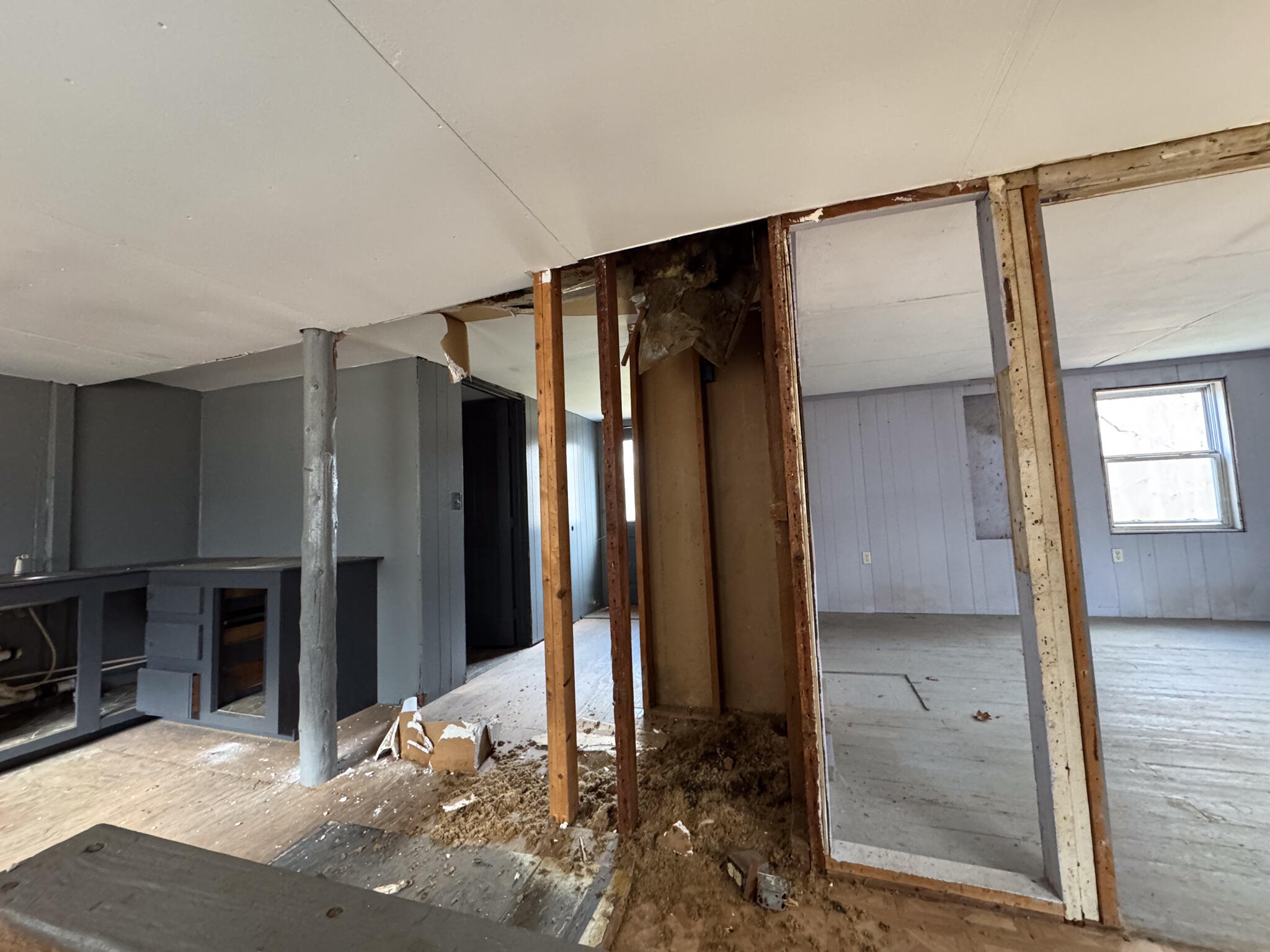 15 Cottrell Road