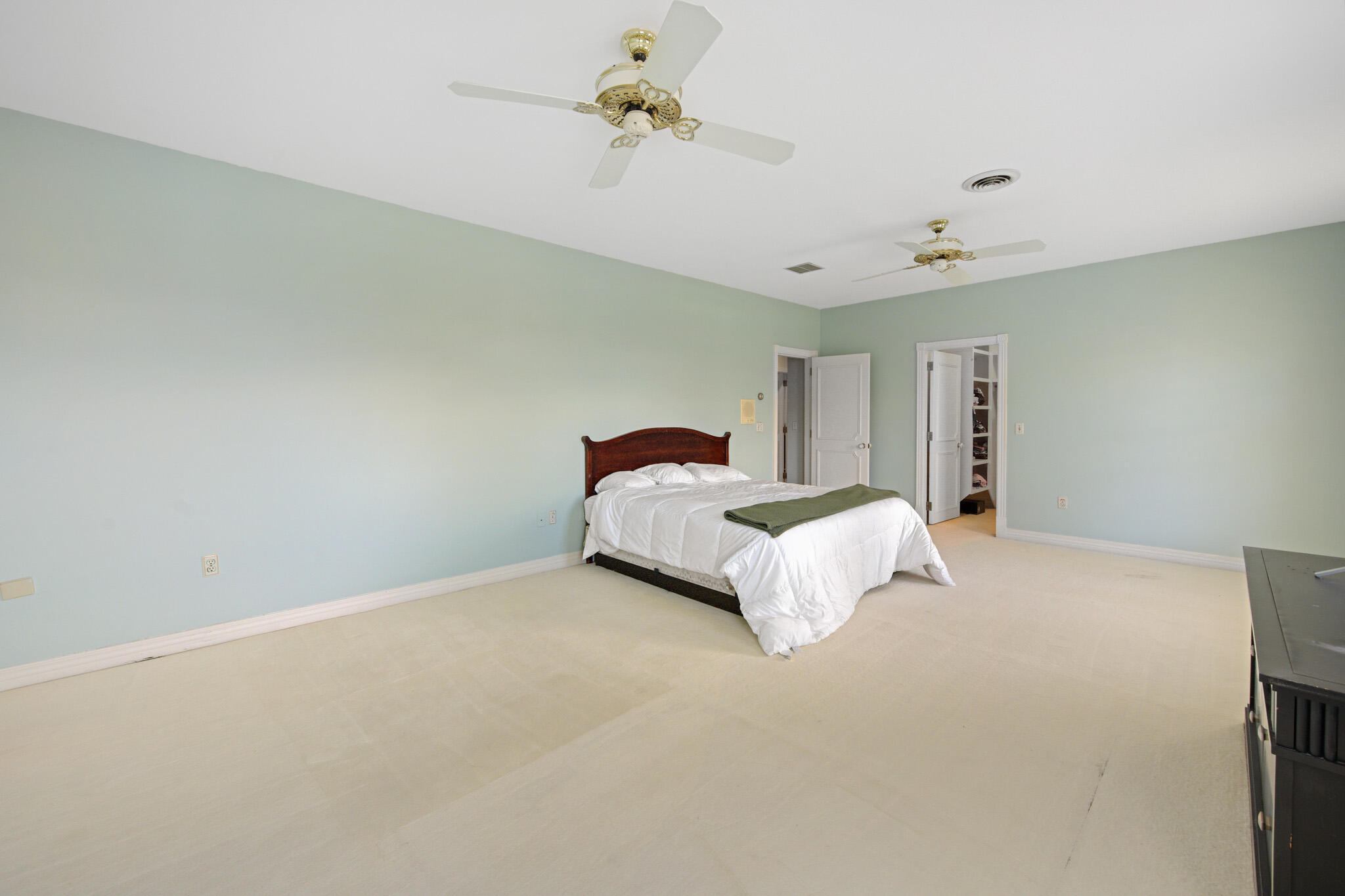 63 Fenton Way