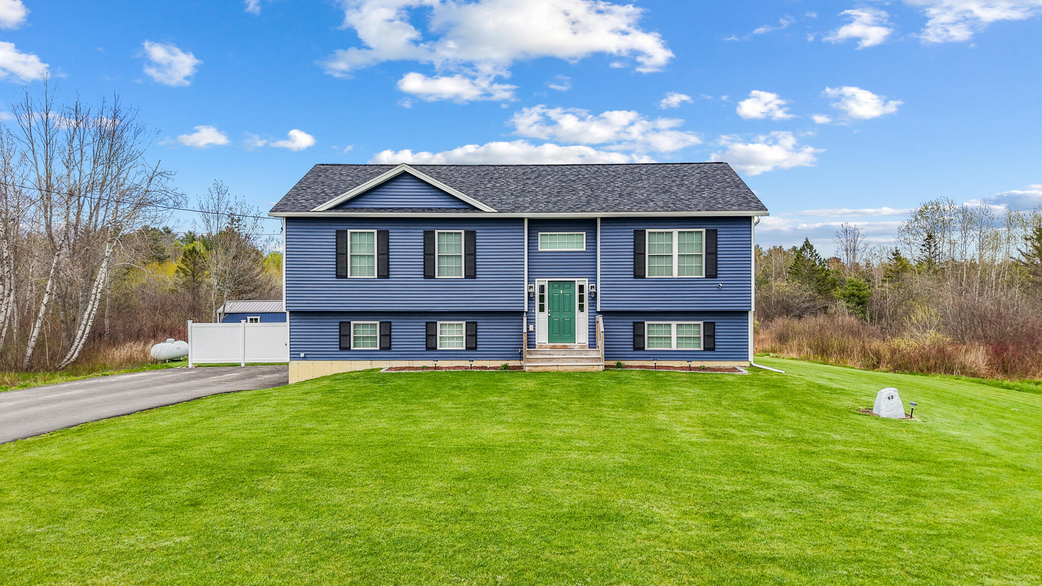 43 Boxwood Lane