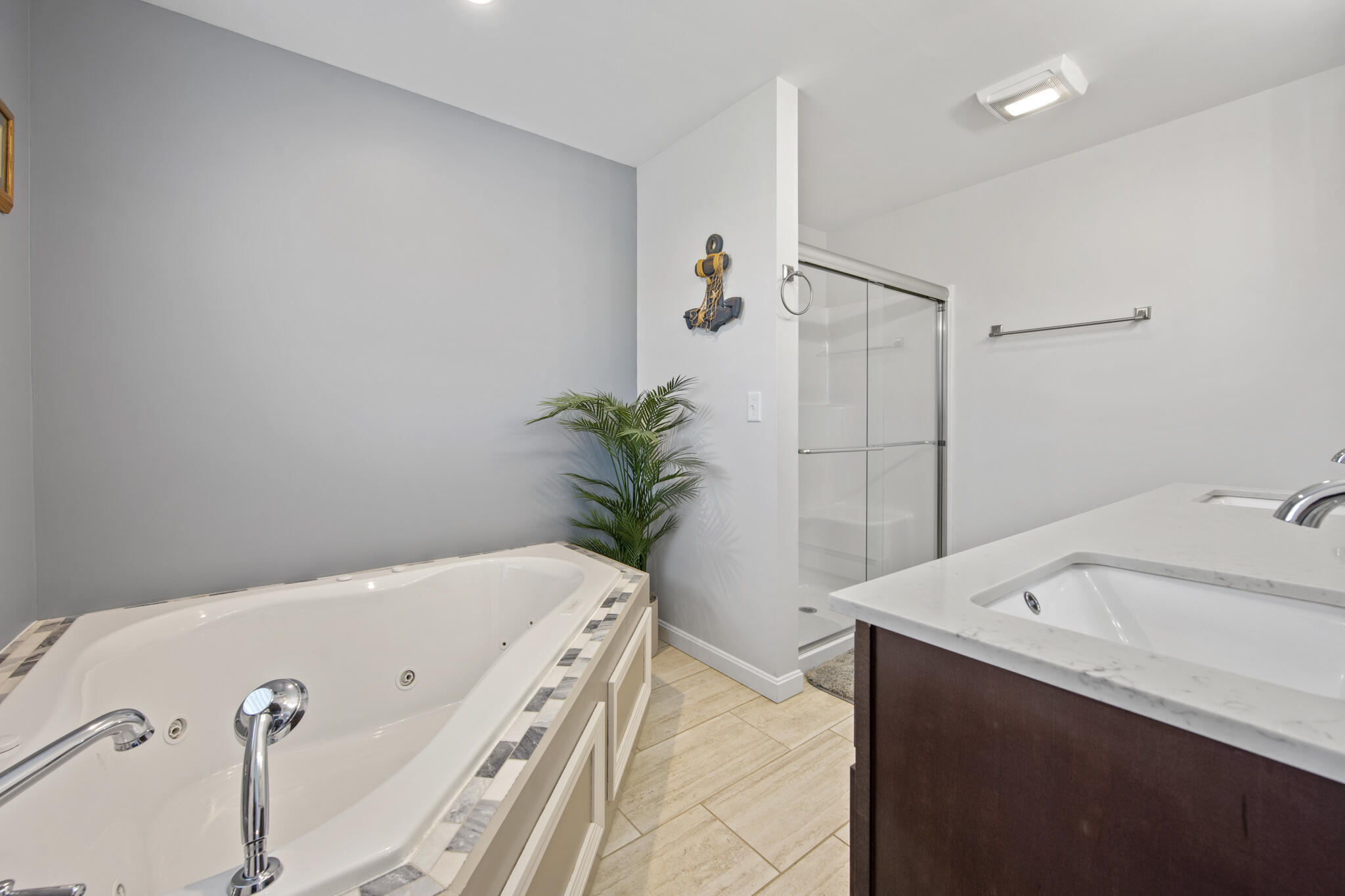 43 Boxwood Lane