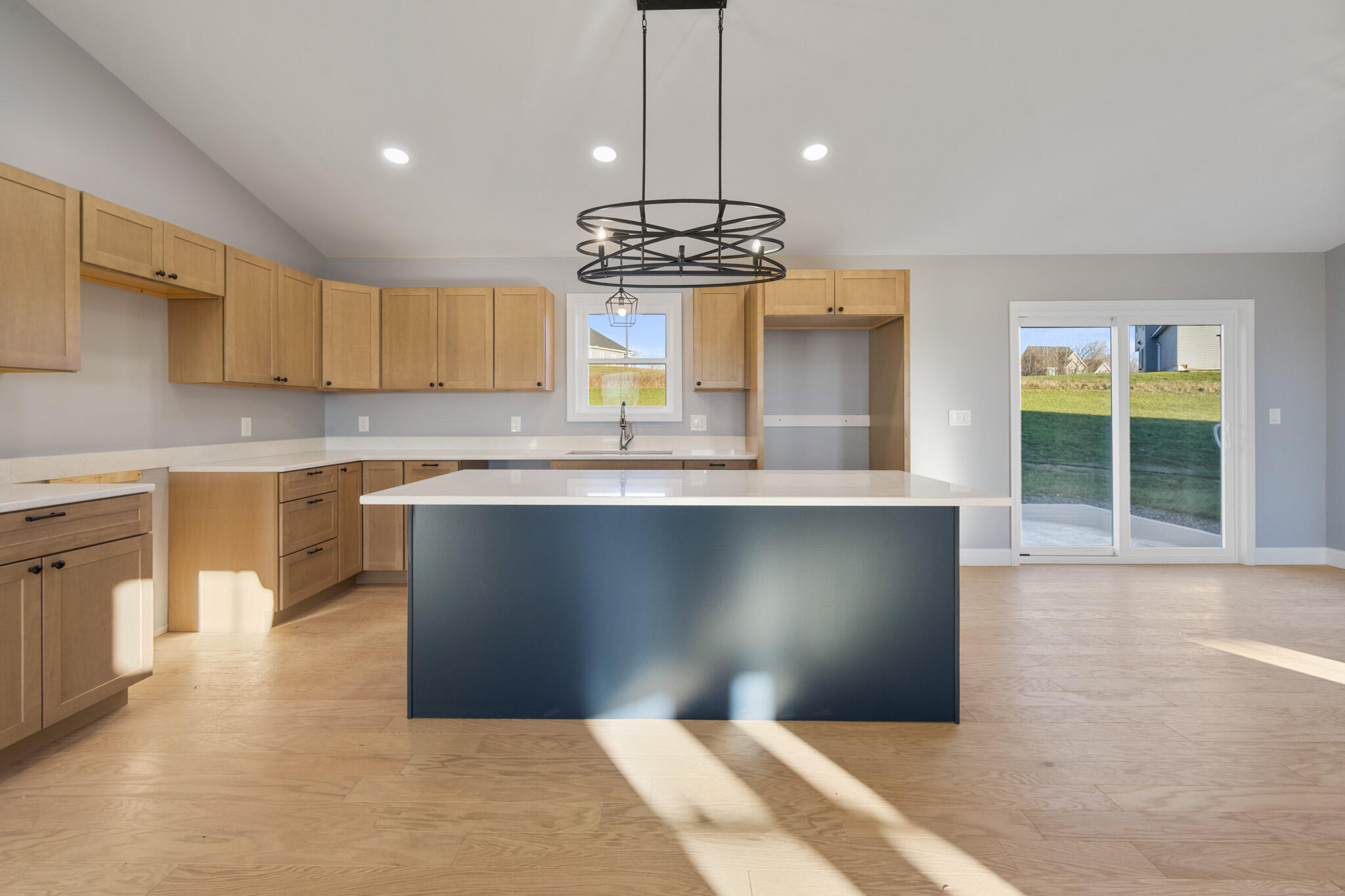 21 Mia Ridge