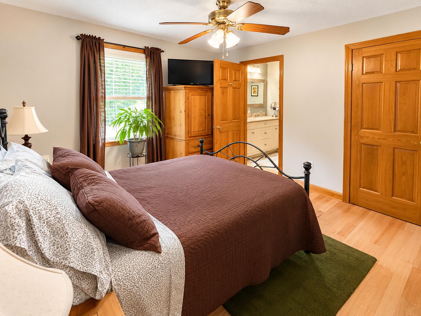 866 Greenbush Road