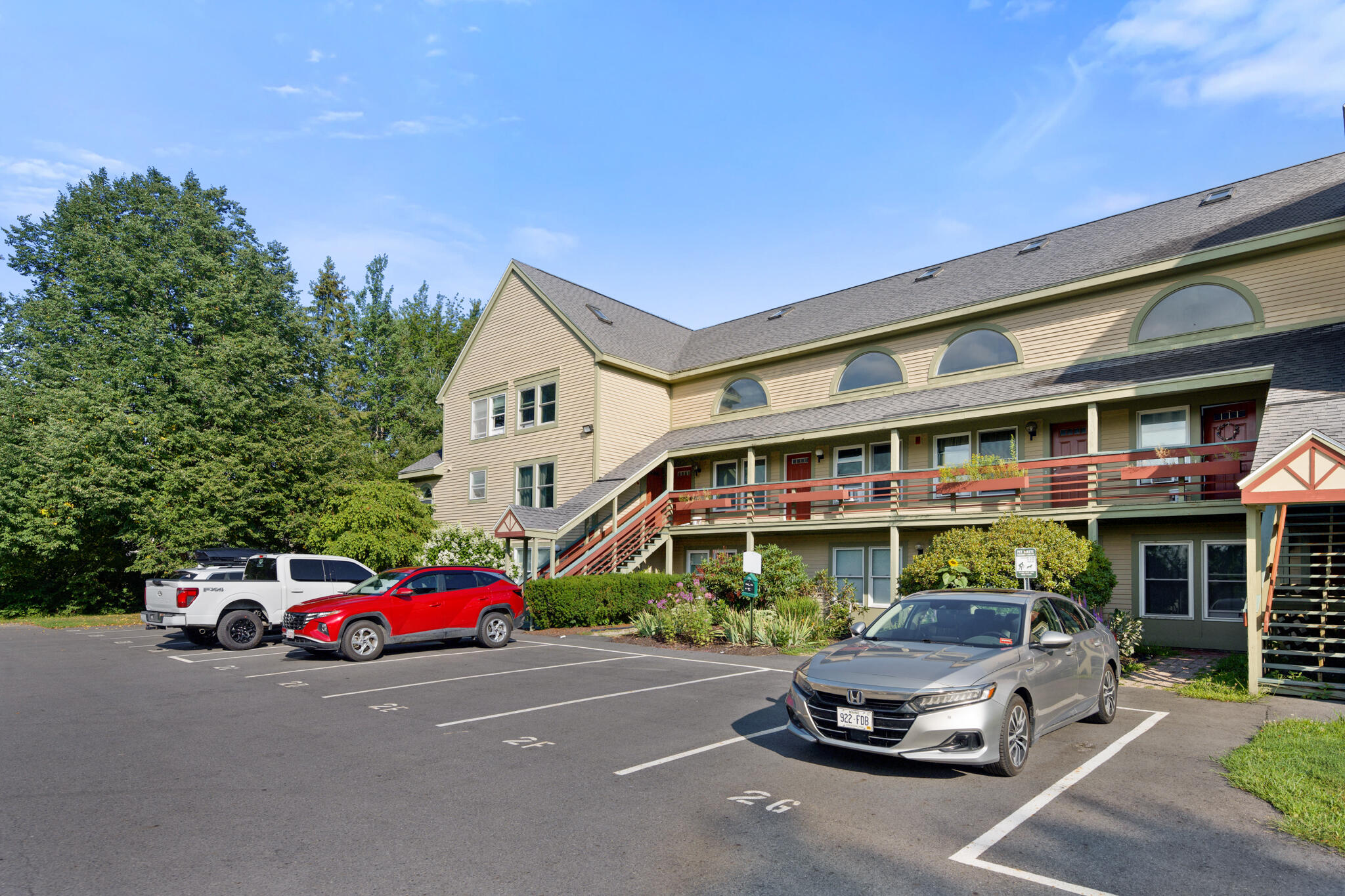 238 Husson Avenue 2B