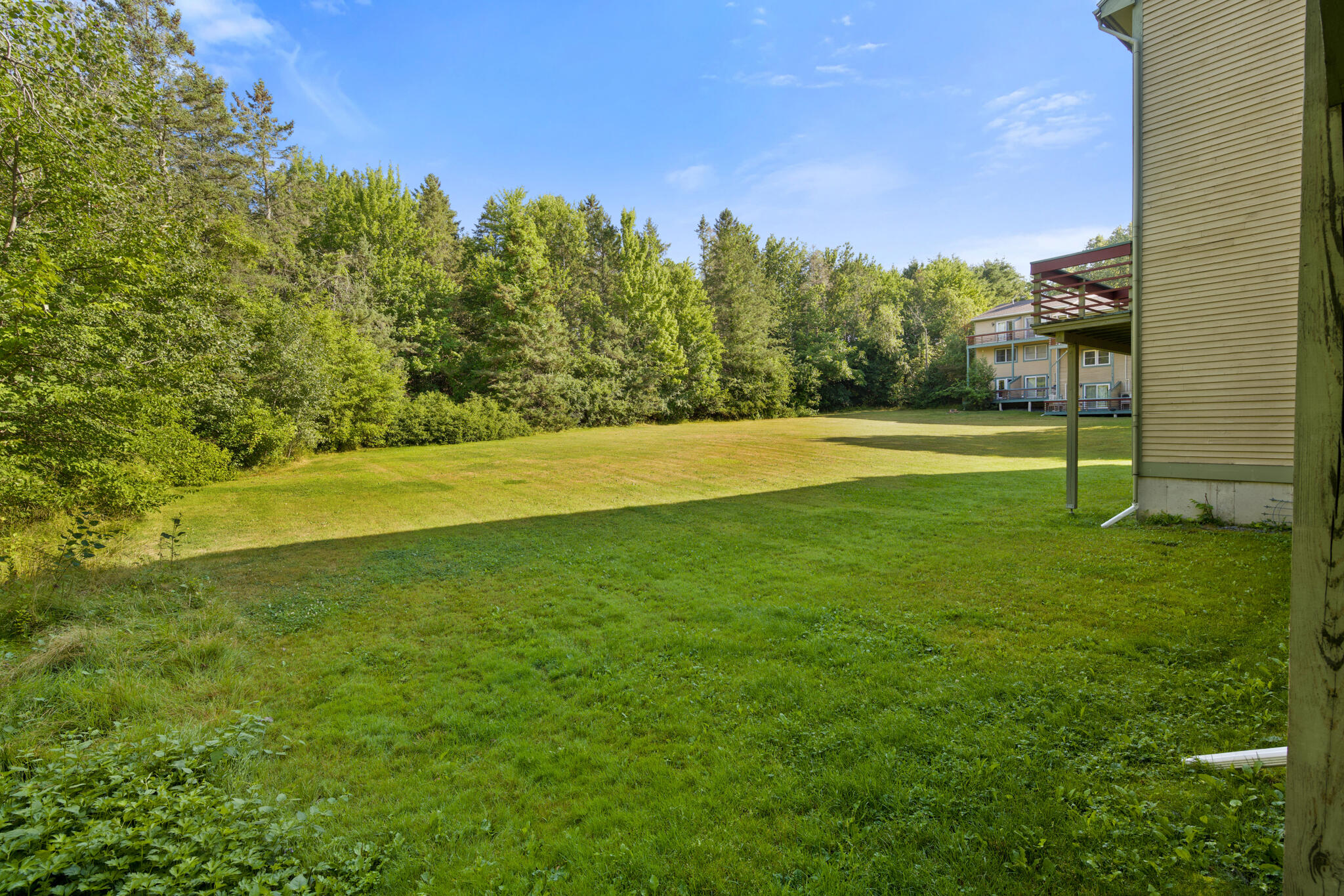 238 Husson Avenue 2B