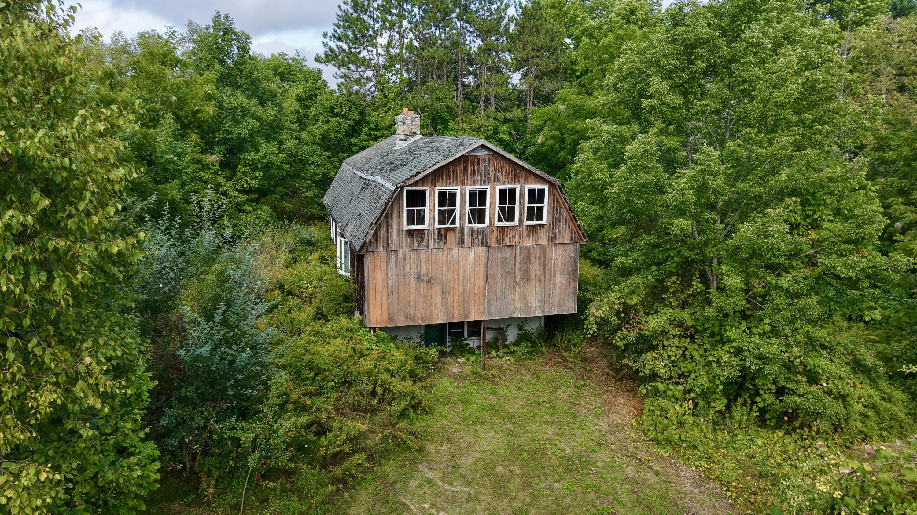 86 Carmel Road S