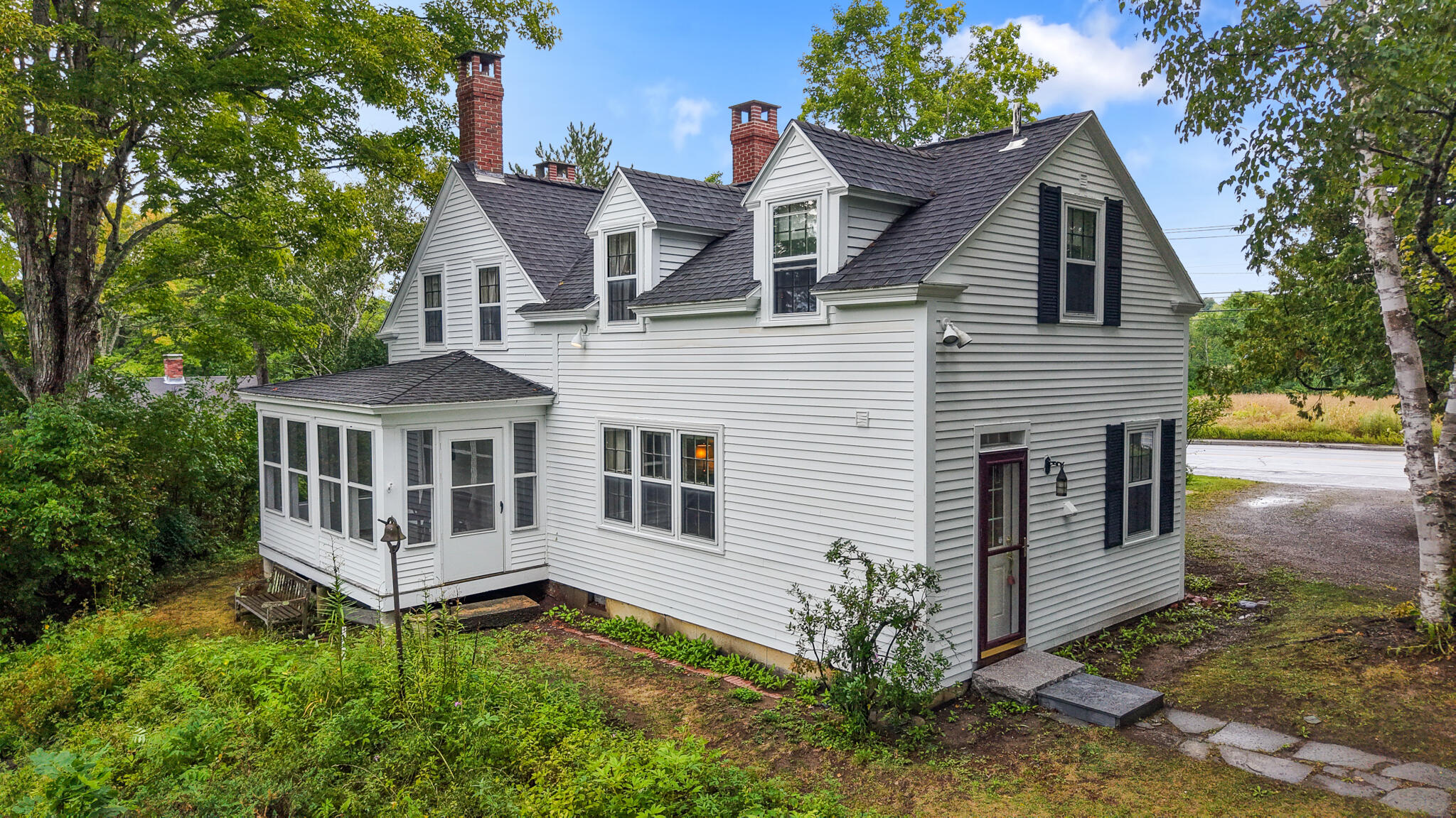 651 College Avenue