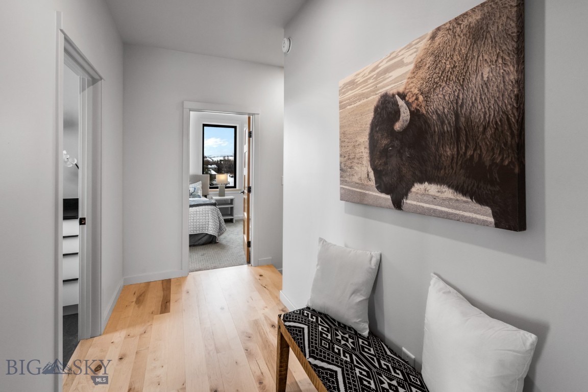 2402 Blue Silos Way