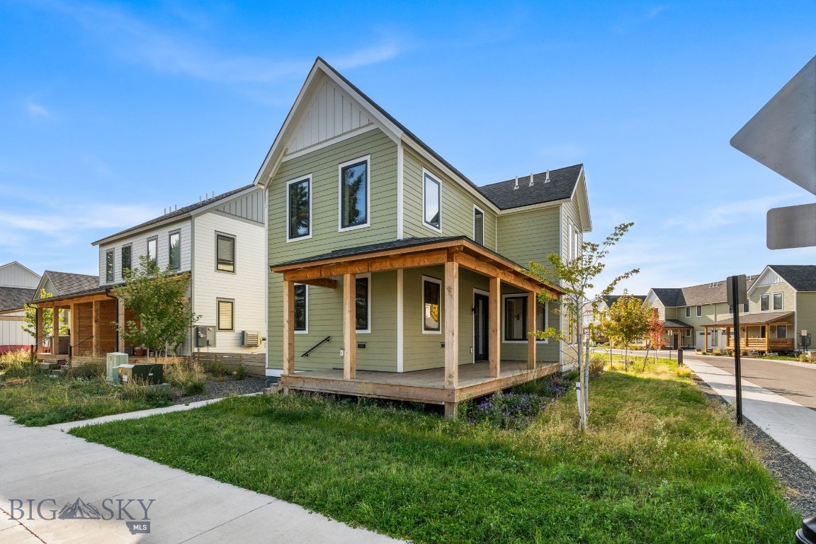 2402 Blue Silos Way