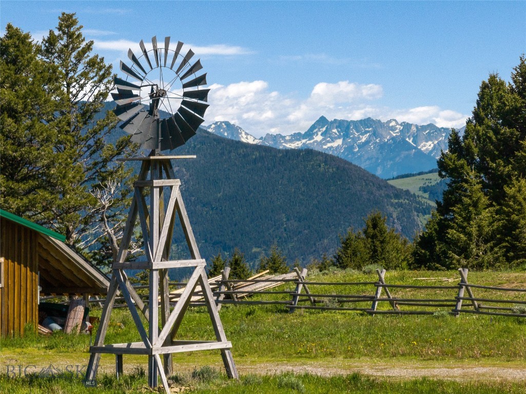 125 Rocky Mountain Meadows