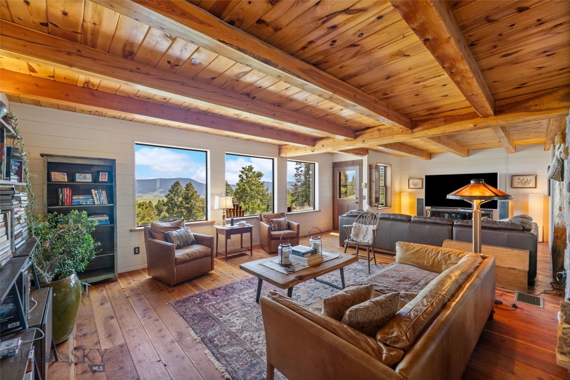 125 Rocky Mountain Meadows