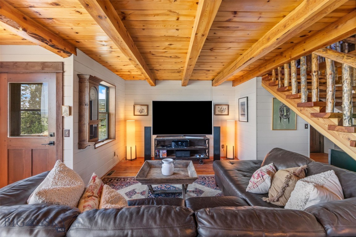 125 Rocky Mountain Meadows