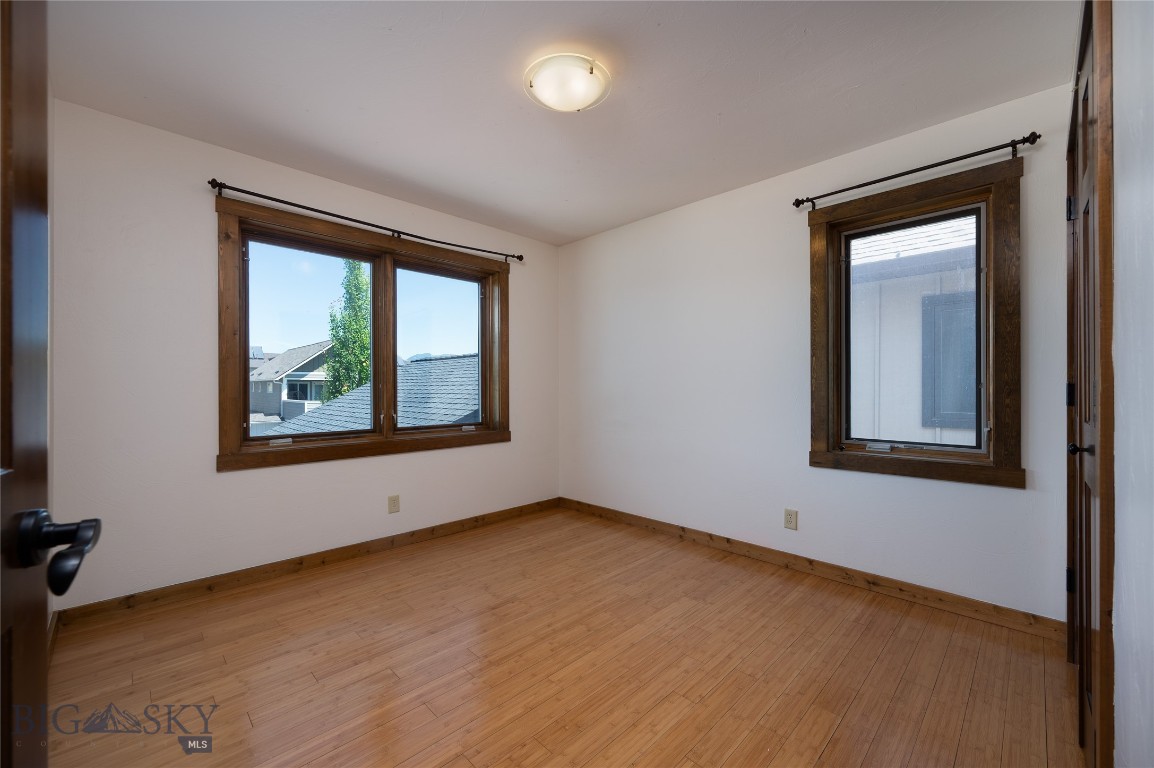 1283 Crabapple Drive