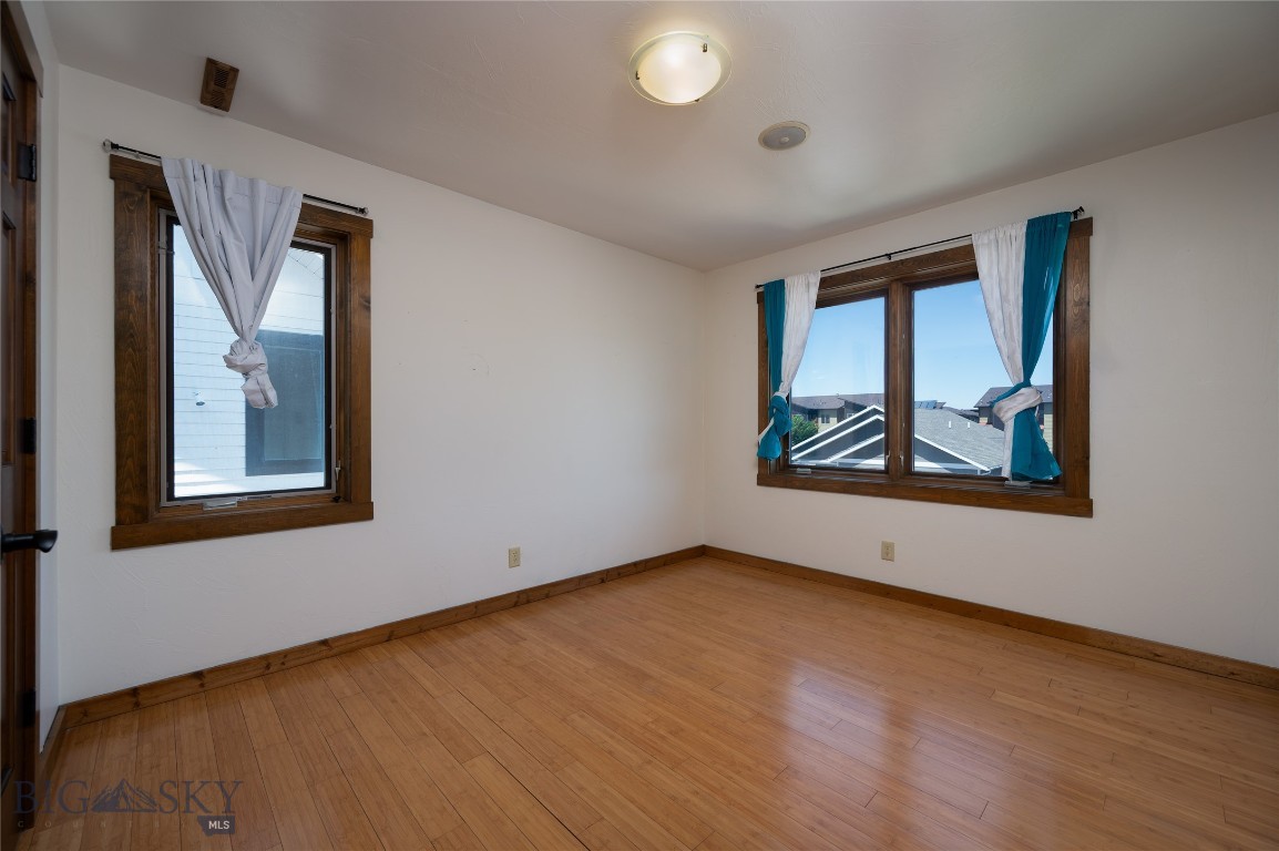 1283 Crabapple Drive