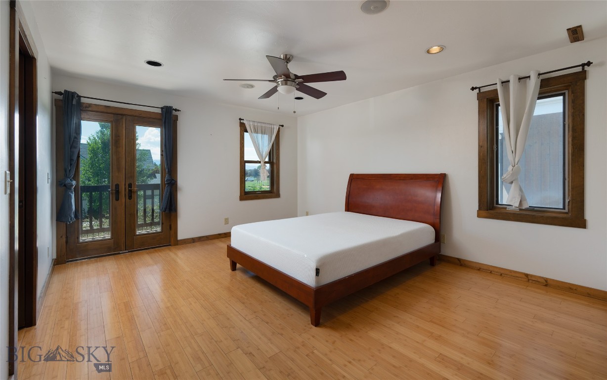 1283 Crabapple Drive