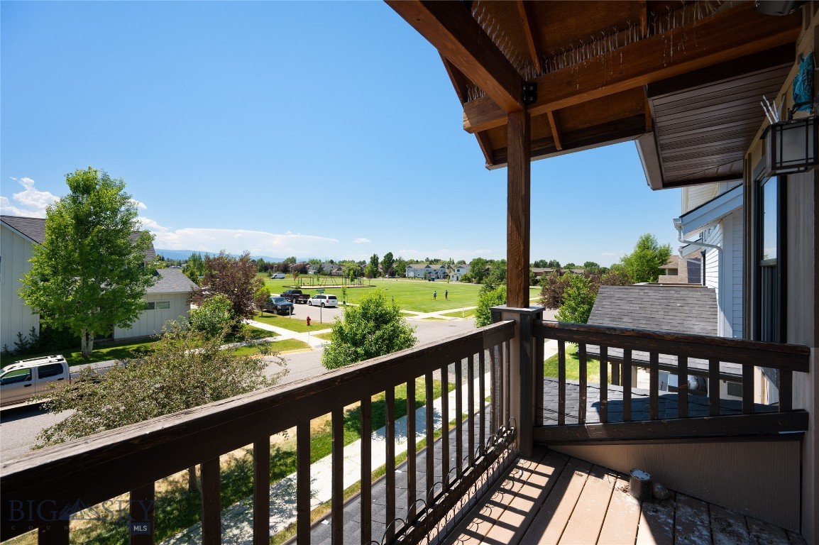 1283 Crabapple Drive