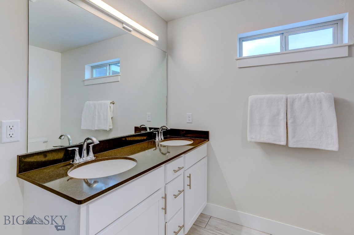 817 Milky Way Drive B