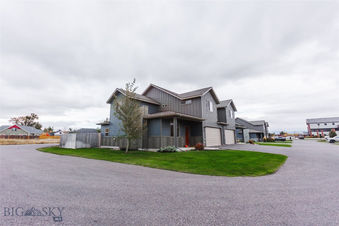 817 Milky Way Drive B