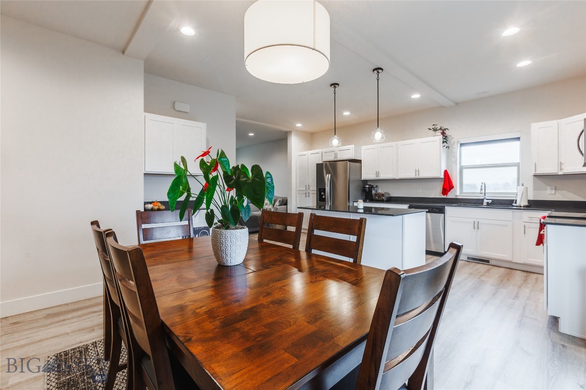 817 Milky Way Drive B