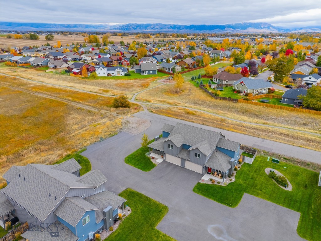 817 Milky Way Drive B