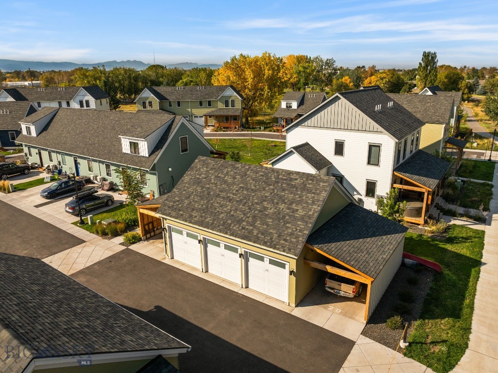 2402 Blue Silos Way