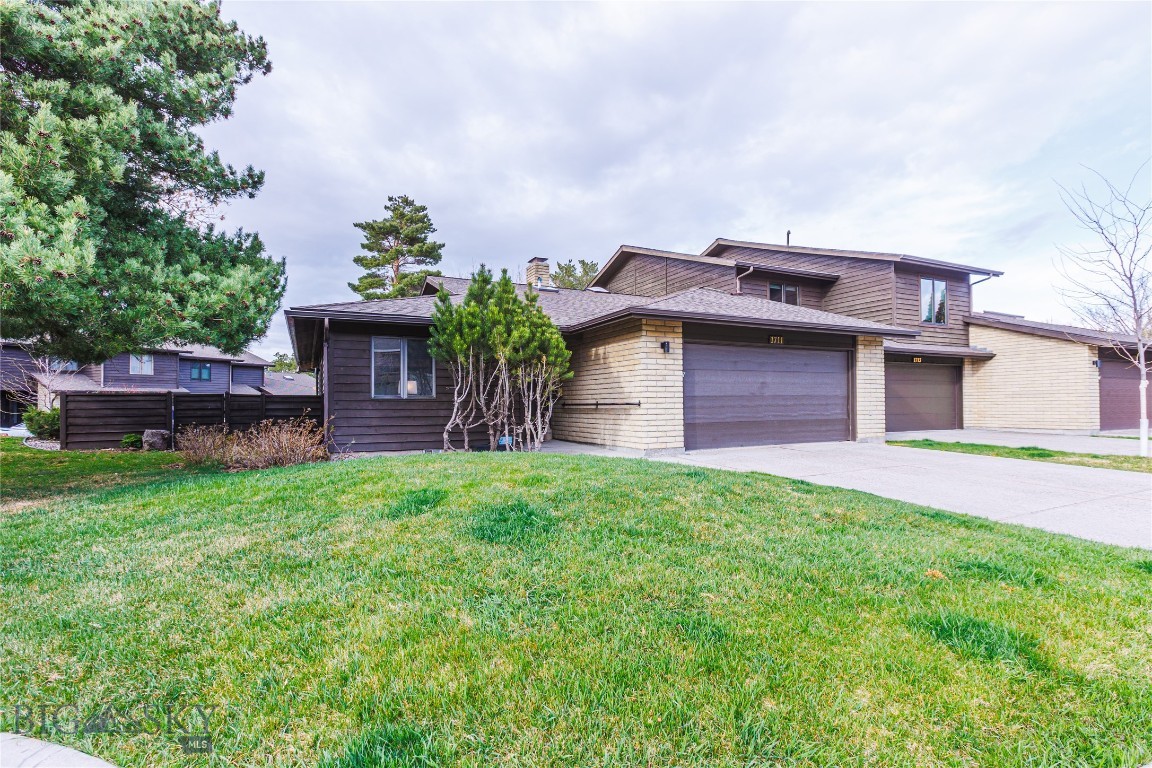 1711 S Black Avenue