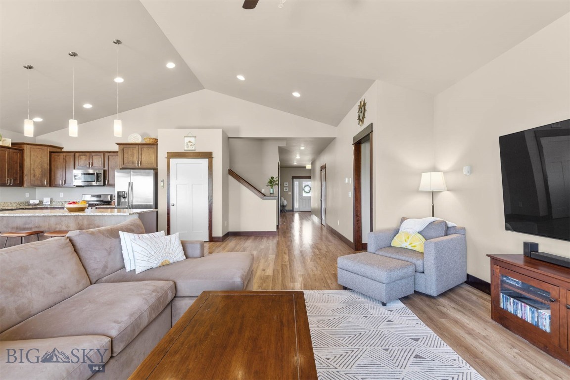 150 Pioneer Crossing