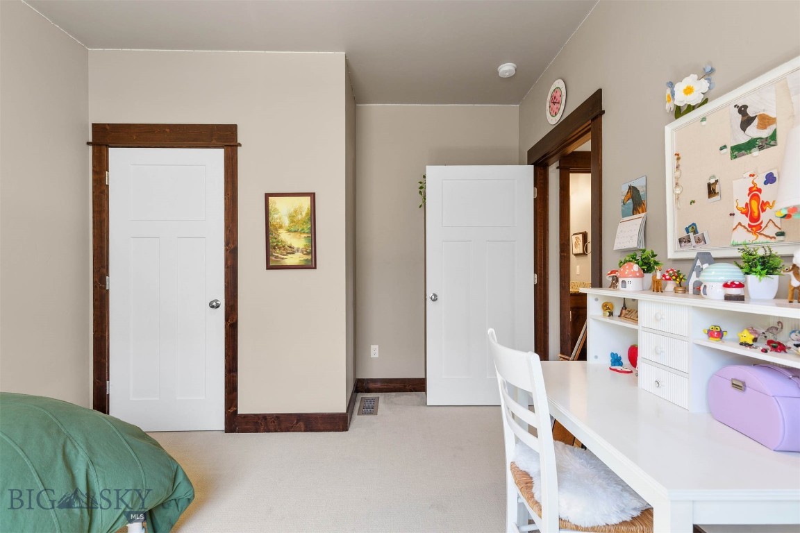 150 Pioneer Crossing