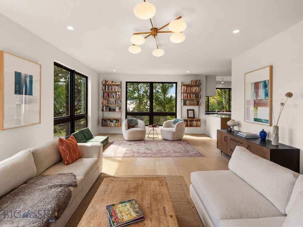 44 Midway Bridger Road