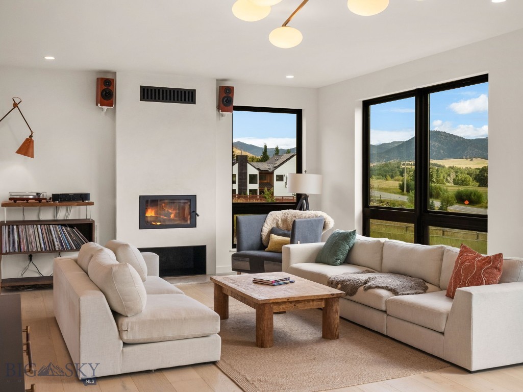 44 Midway Bridger Road