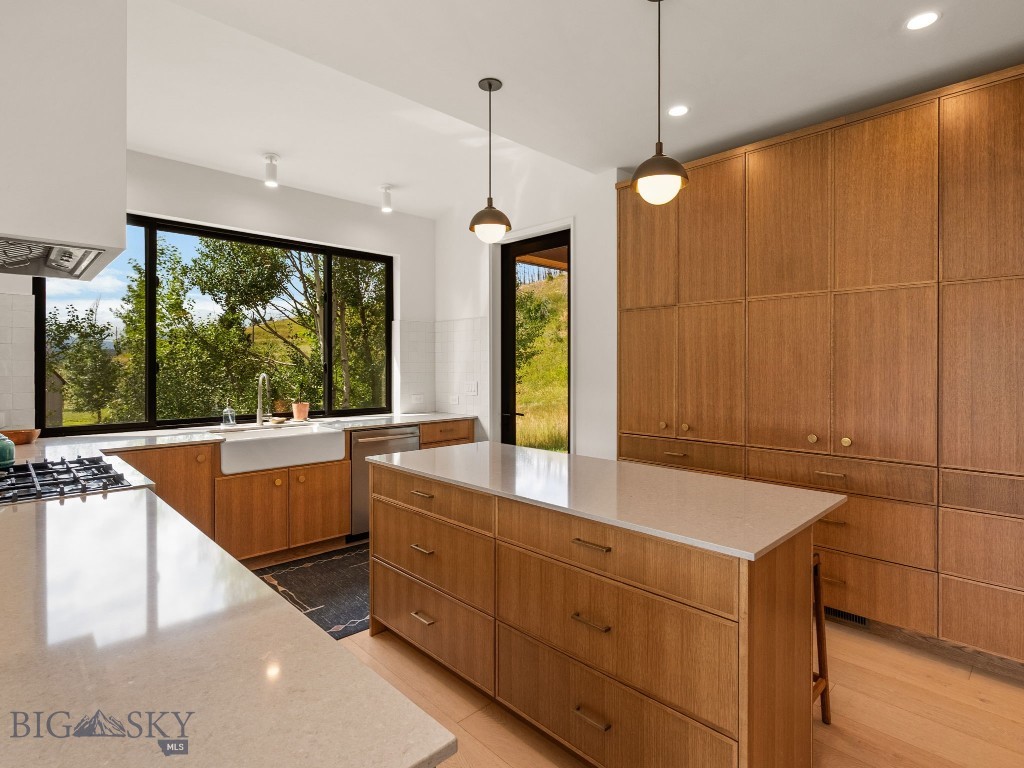 44 Midway Bridger Road