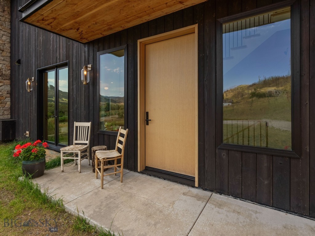 44 Midway Bridger Road