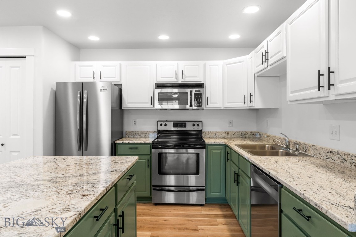 2220 Baxter Lane 4C