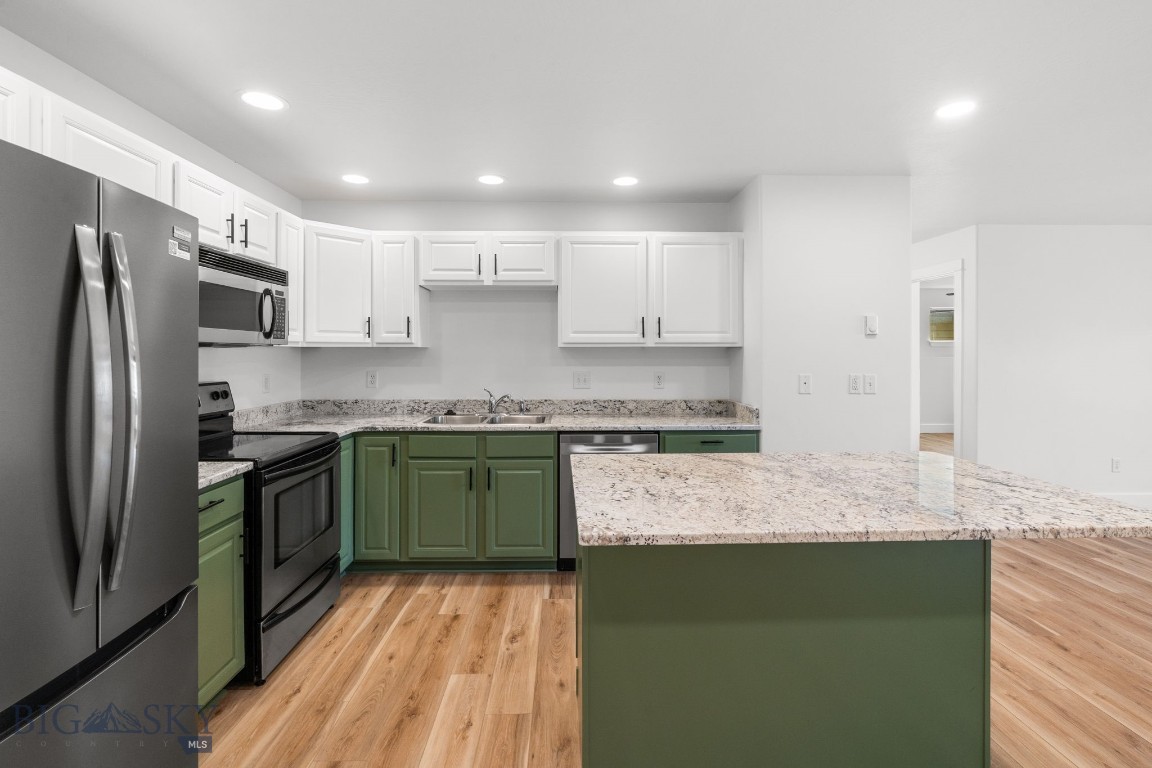 2220 Baxter Lane 4C